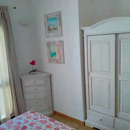 Apartment The Pool House - Il Gabbiano *