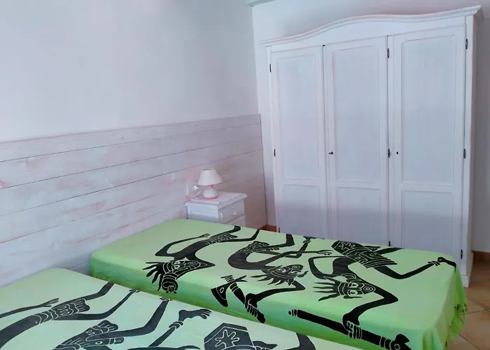 The Pool House - Il Gabbiano Apartment